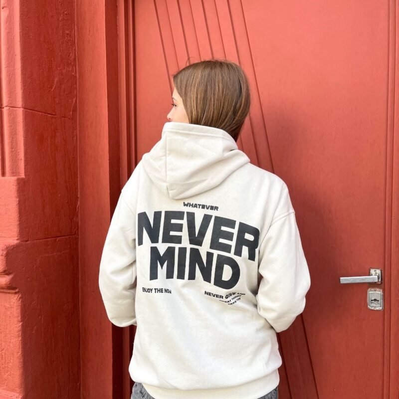 Buzo NeverMind